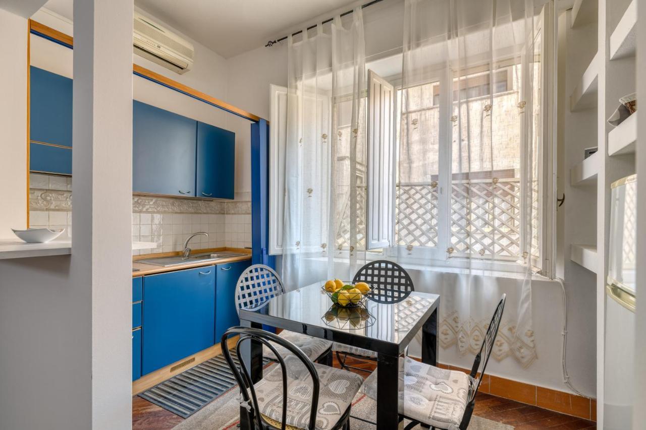 Izzhome Delightful Cagliari Exterior foto